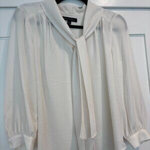Cream XS Banana Republic Blouse
